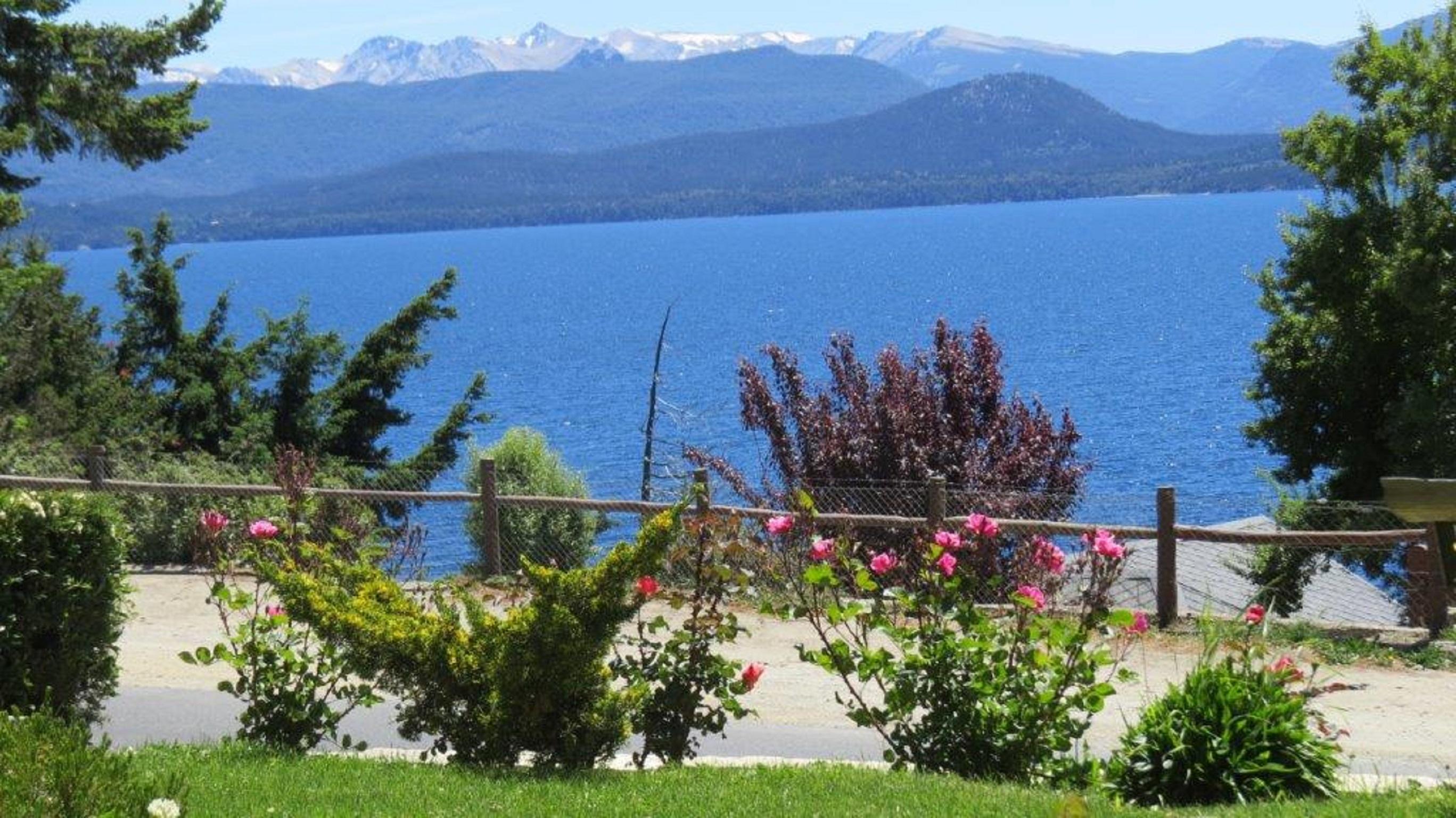 Apart Altos Del Nahuel San Carlos de Bariloche Exteriör bild